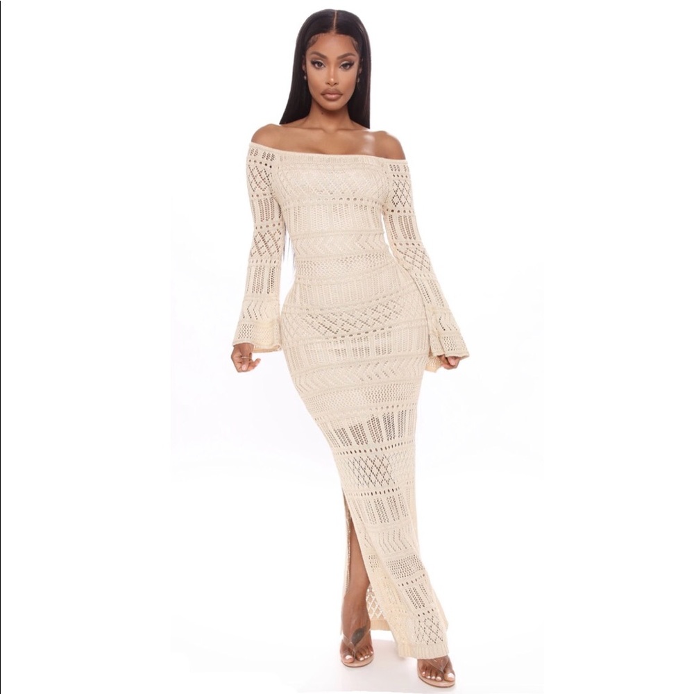 🆕🌸FASHION NOVA Crochet Dress🌸